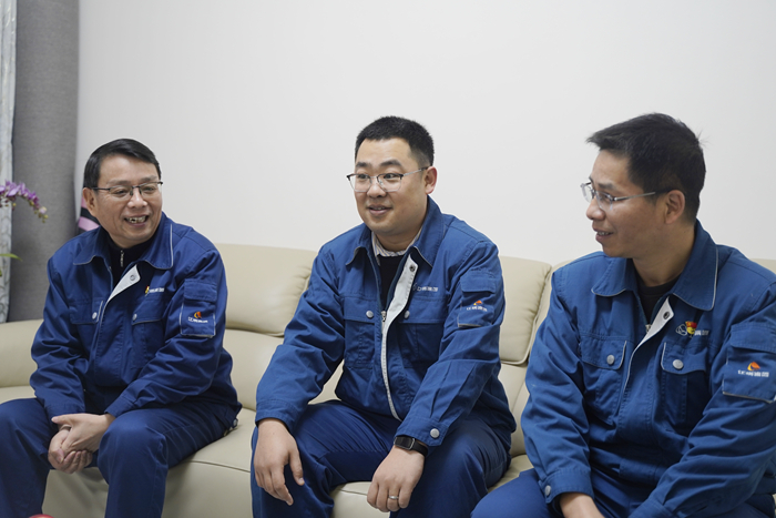 ����չ�����߷�ο��